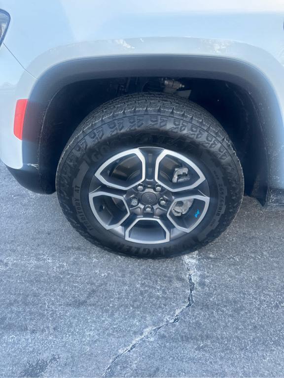 used 2023 Jeep Grand Cherokee 4xe car, priced at $37,998