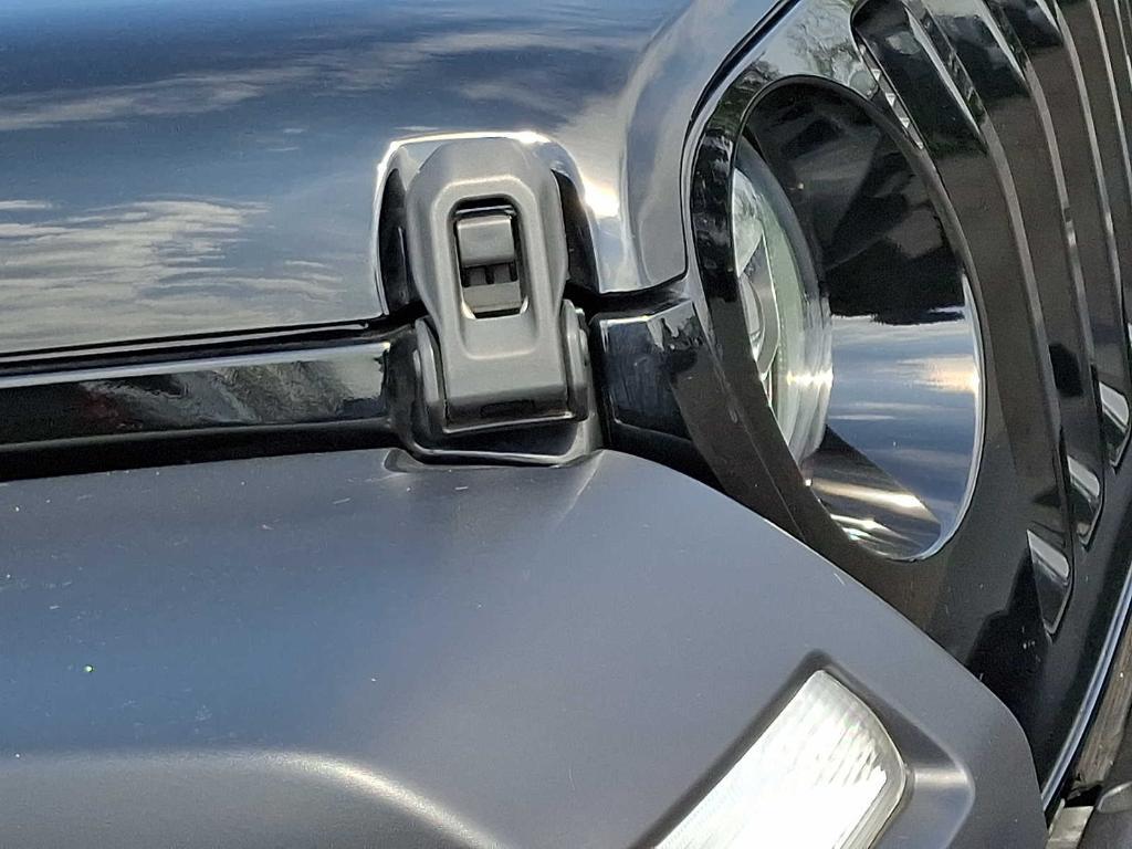 used 2021 Jeep Wrangler Unlimited car, priced at $28,998