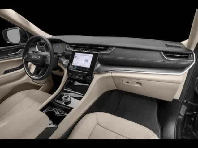 new 2025 Jeep Grand Cherokee car, priced at $41,998