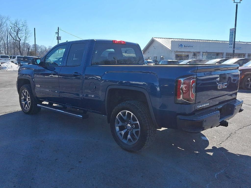 used 2018 GMC Sierra 1500 car, priced at $28,888