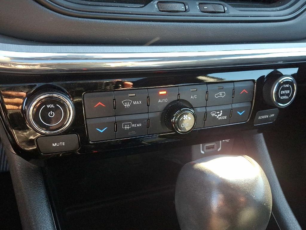 used 2022 Jeep Compass car, priced at $25,449