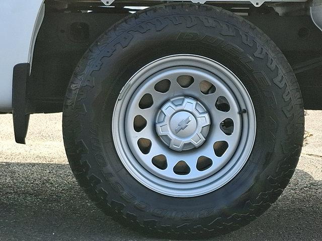 used 2024 Chevrolet Silverado 1500 car, priced at $33,998