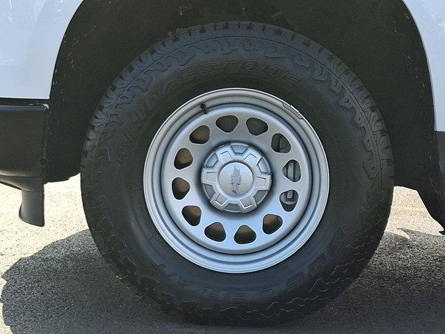 used 2024 Chevrolet Silverado 1500 car, priced at $33,998