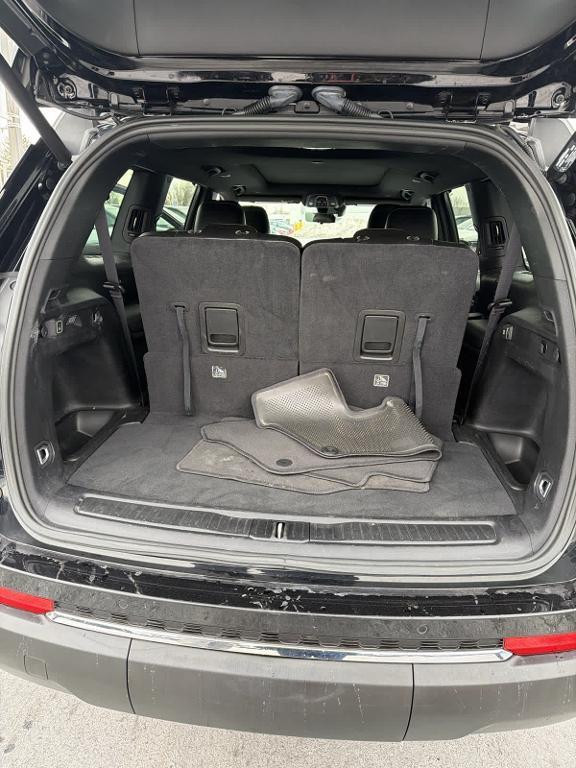 used 2024 Jeep Grand Cherokee L car, priced at $33,998