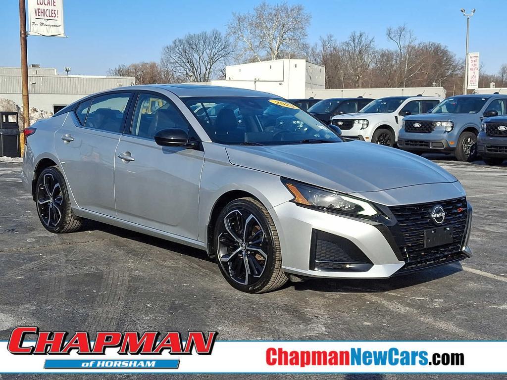 used 2023 Nissan Altima car, priced at $24,998