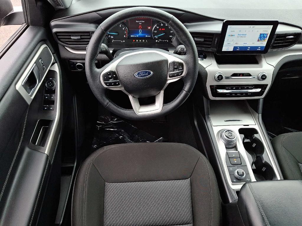 used 2024 Ford Explorer car, priced at $33,889