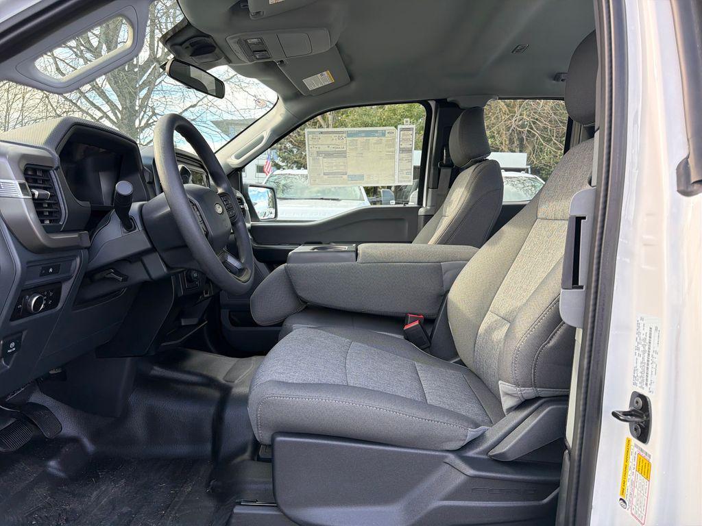 new 2025 Ford F-150 car, priced at $43,405