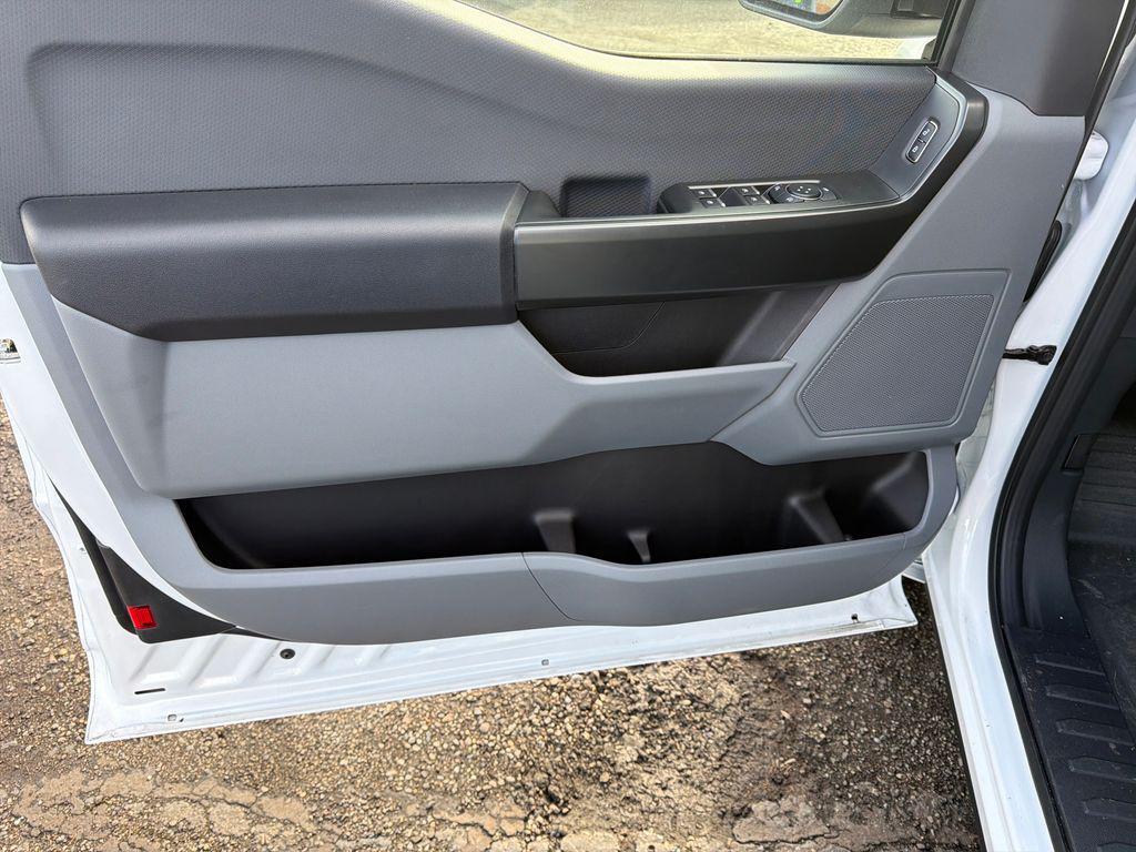 new 2025 Ford F-150 car, priced at $43,405