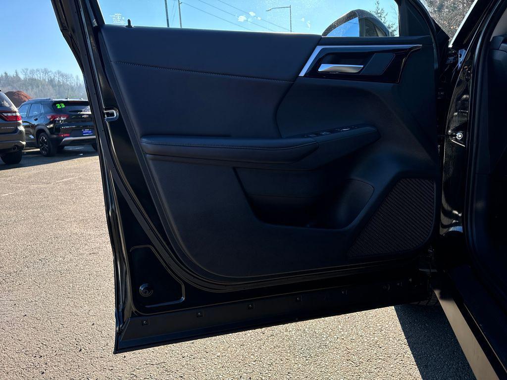 used 2024 Mitsubishi Outlander car, priced at $26,987