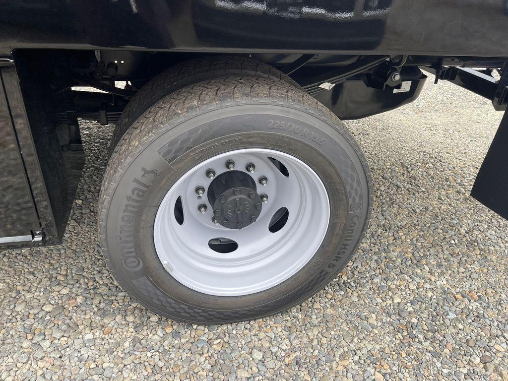 new 2024 Ford F-450 car, priced at $71,025