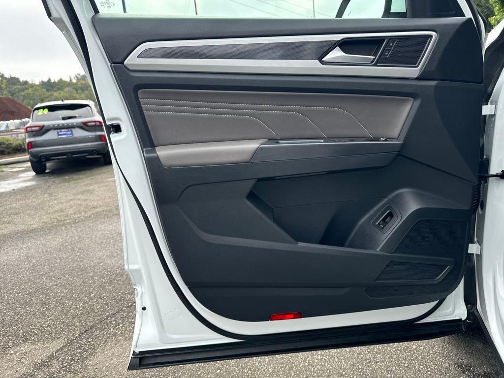 used 2021 Volkswagen Atlas car, priced at $26,499