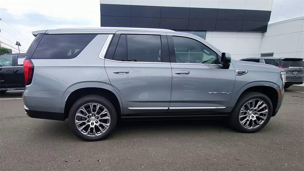 used 2025 GMC Yukon car, priced at $91,995