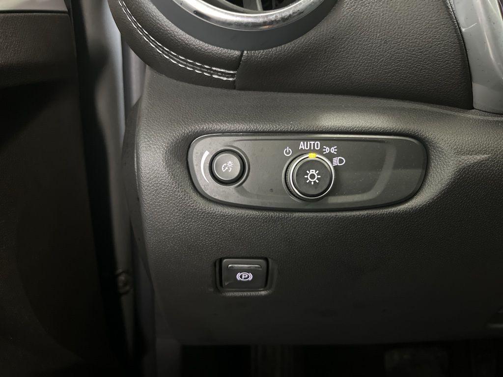 used 2024 Chevrolet Blazer car, priced at $34,499