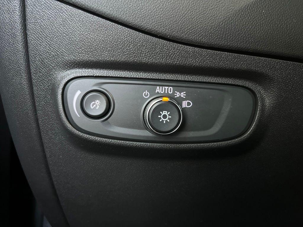 used 2024 Chevrolet Equinox car, priced at $21,500