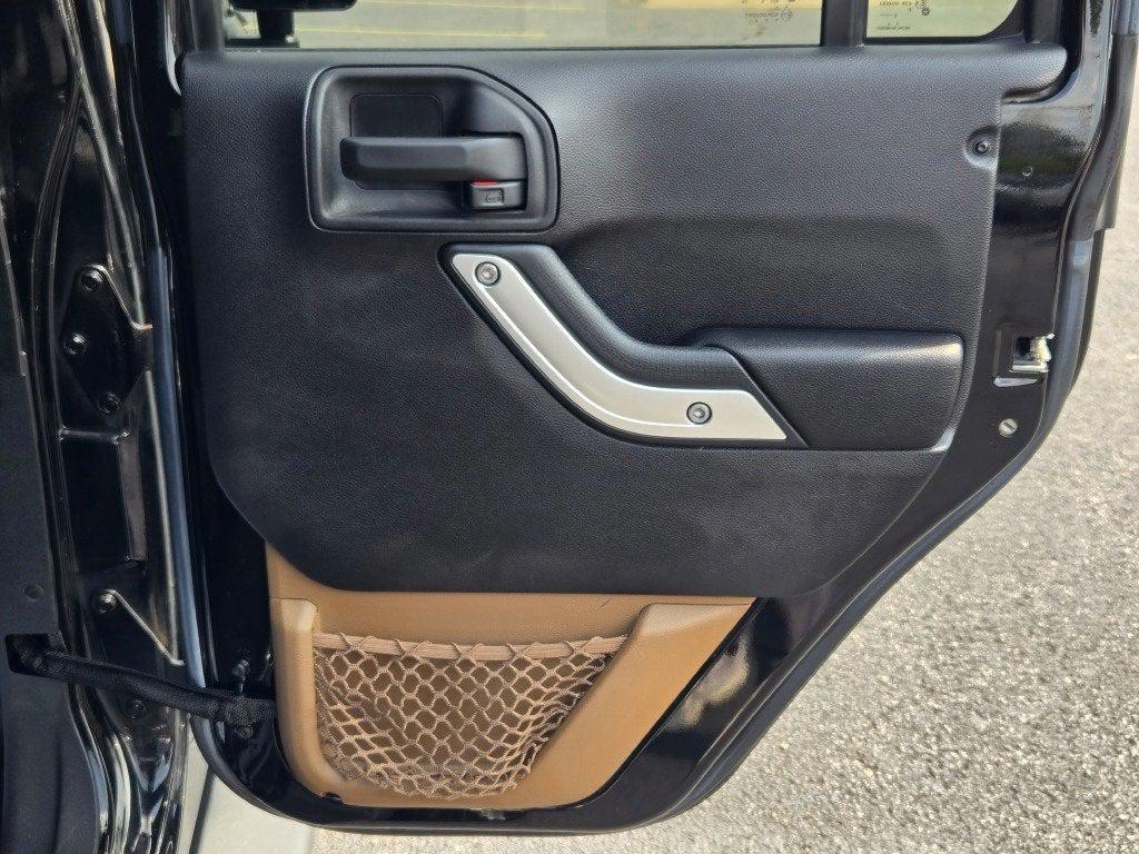 used 2015 Jeep Wrangler Unlimited car, priced at $20,290