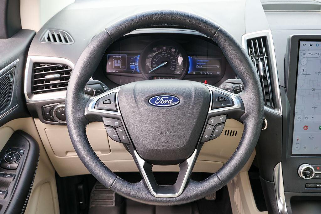 used 2024 Ford Edge car, priced at $33,168