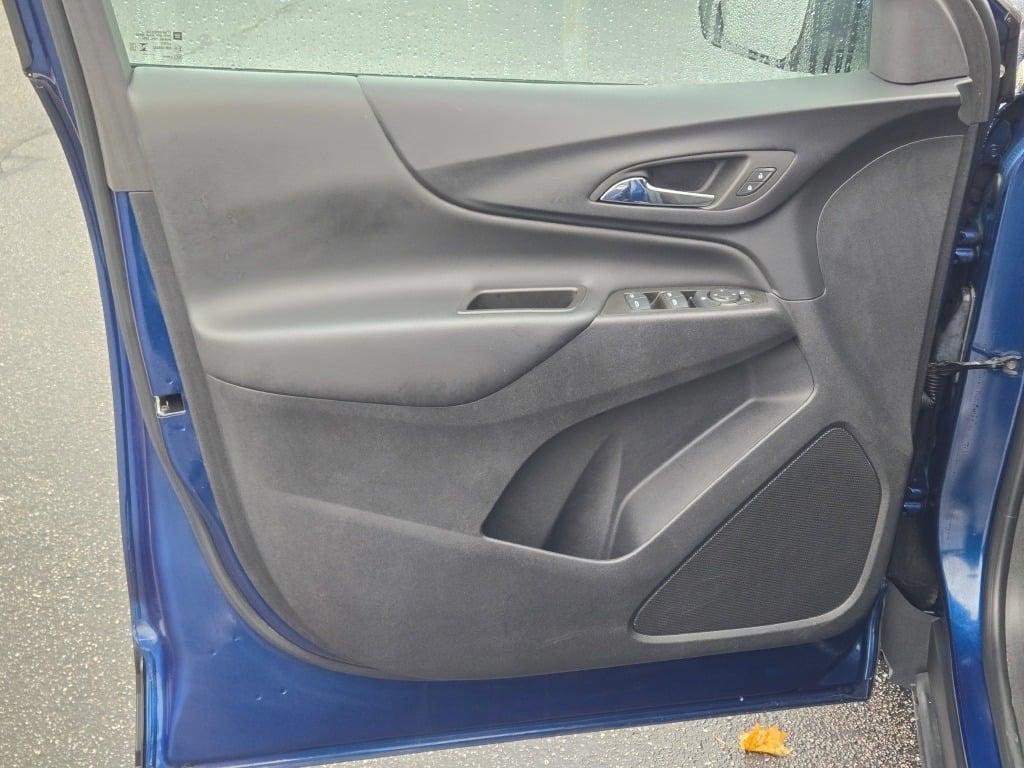 used 2023 Chevrolet Equinox car, priced at $21,590
