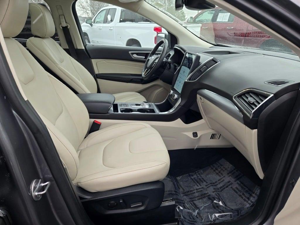 used 2021 Ford Edge car, priced at $22,990