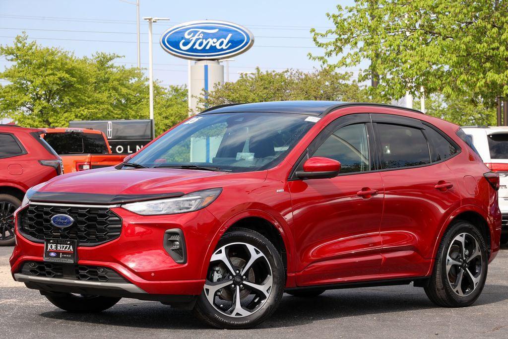 used 2025 Ford Escape car, priced at $33,268