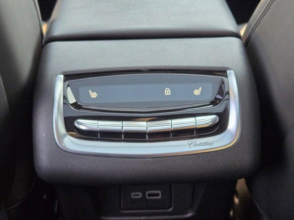 used 2024 Cadillac XT6 car, priced at $48,990