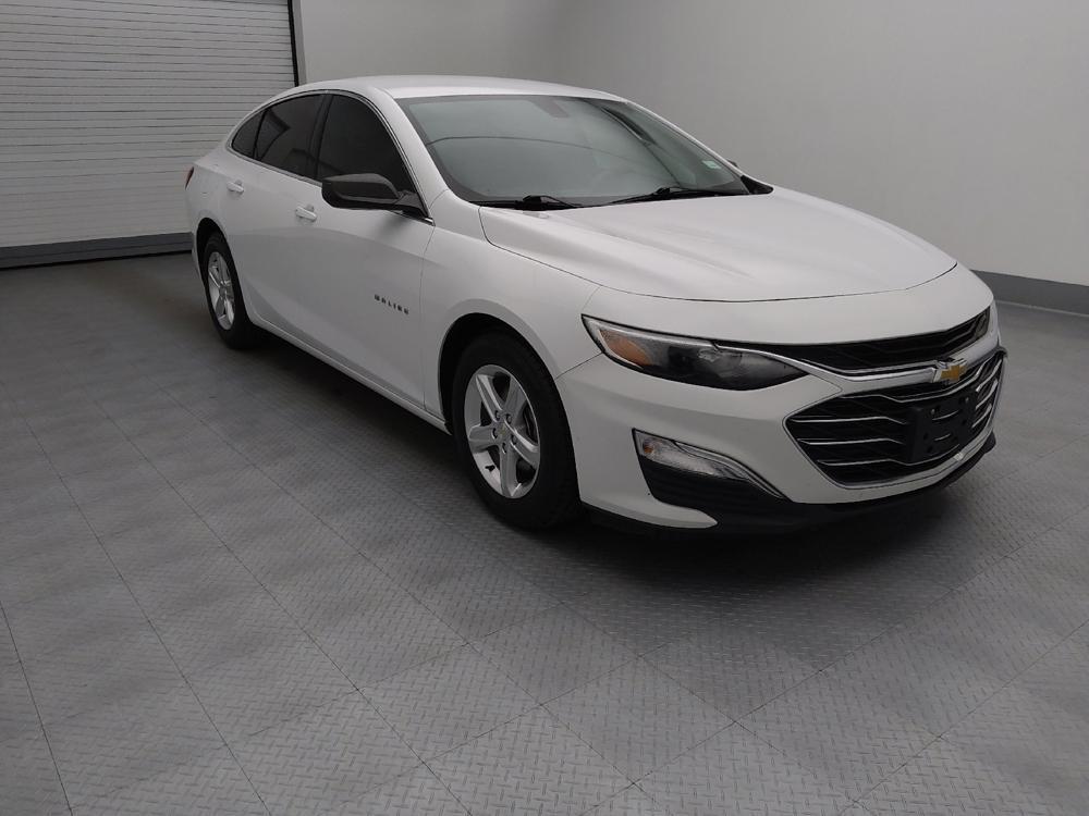 used 2021 Chevrolet Malibu car, priced at $17,495