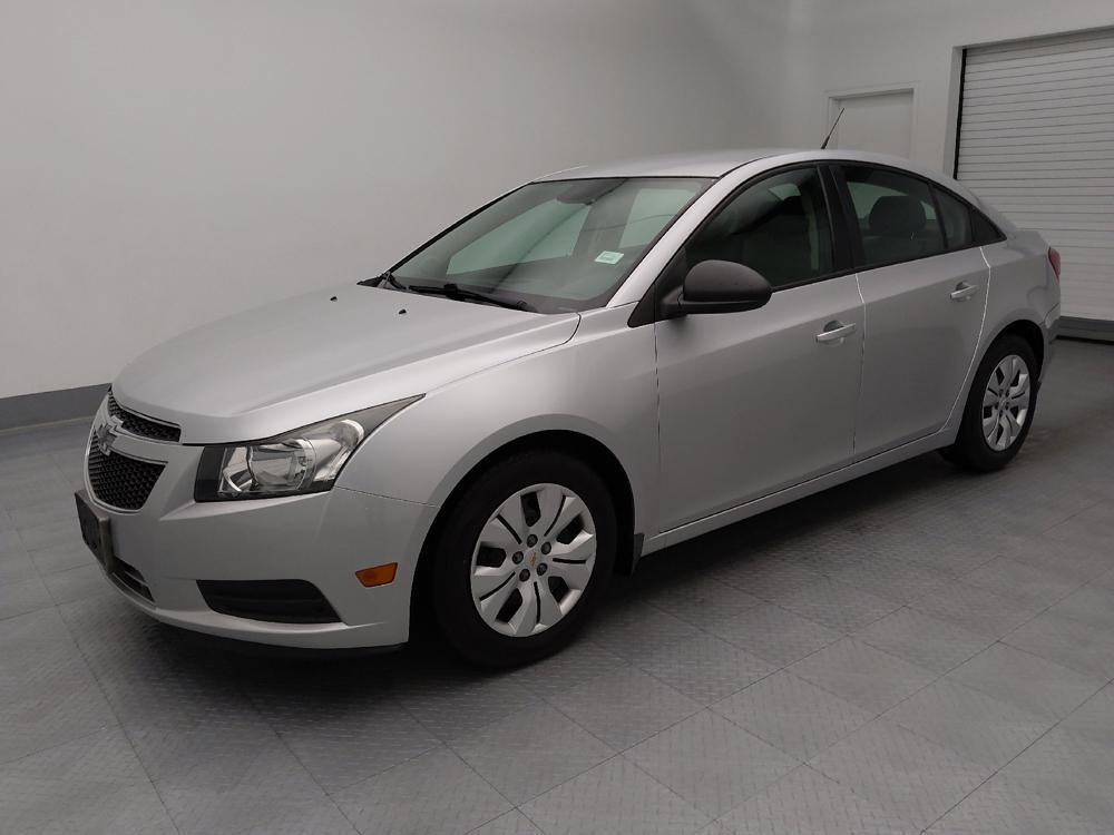 used 2014 Chevrolet Cruze car, priced at $11,295