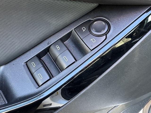 new 2026 Chevrolet Equinox car, priced at $27,880