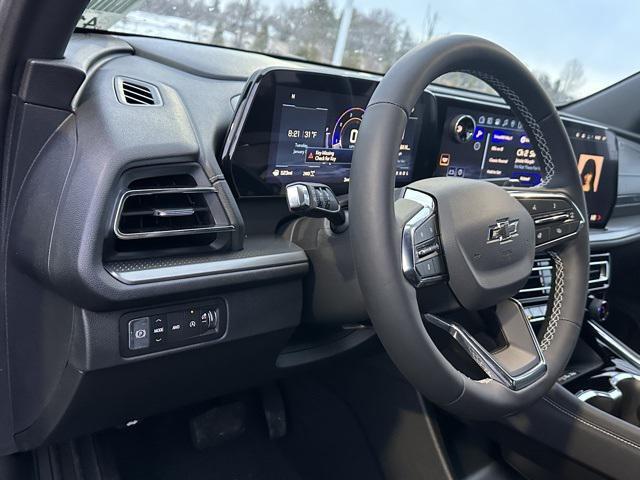 new 2026 Chevrolet Traverse car, priced at $43,683