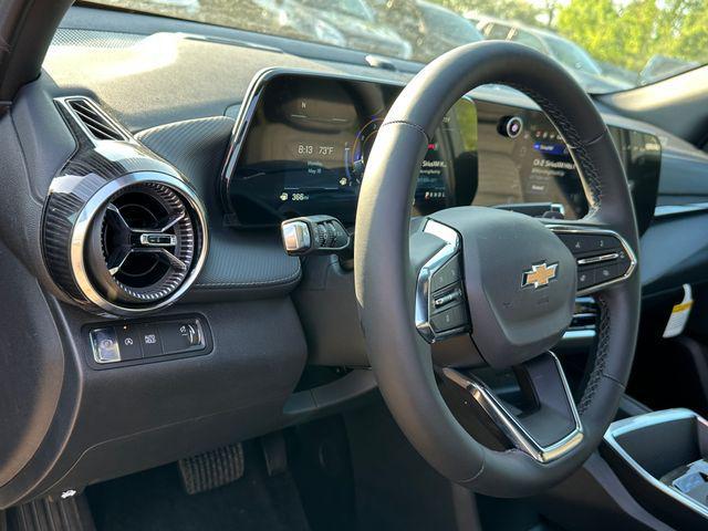 new 2026 Chevrolet Equinox car, priced at $28,671