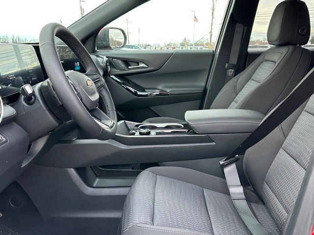 new 2026 Chevrolet Equinox car, priced at $31,761