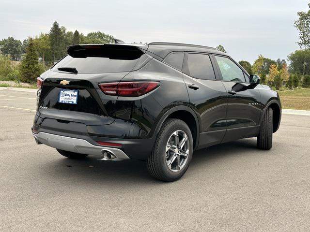 new 2025 Chevrolet Blazer car, priced at $34,572