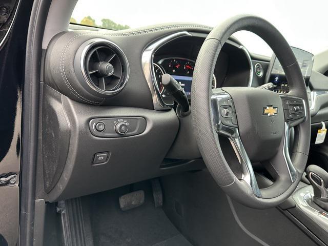new 2025 Chevrolet Blazer car, priced at $34,572