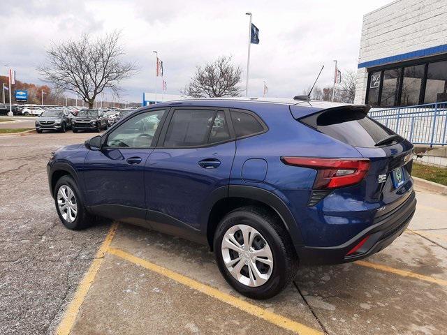 used 2024 Chevrolet Trax car, priced at $18,823
