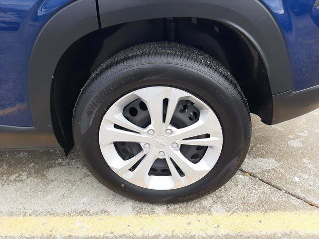 used 2024 Chevrolet Trax car, priced at $18,823