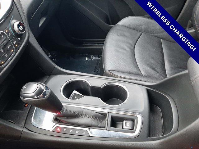 used 2021 Chevrolet Equinox car, priced at $18,995