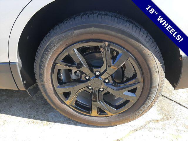 used 2021 Chevrolet Equinox car, priced at $17,489