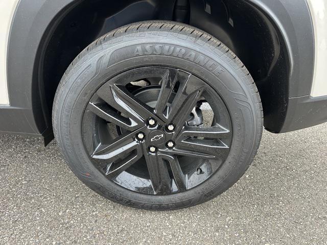 new 2026 Chevrolet Trax car, priced at $25,303