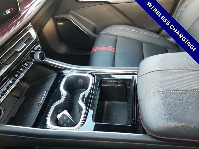 used 2024 Chevrolet Traverse car, priced at $48,598