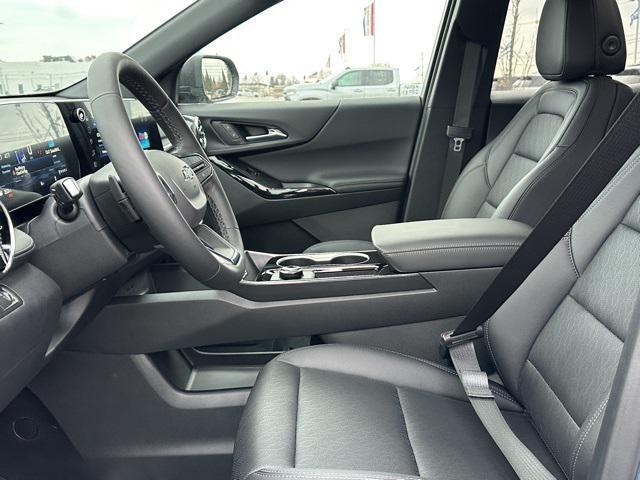 new 2026 Chevrolet Equinox car, priced at $30,583