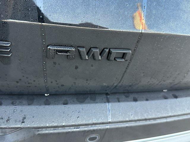 new 2026 Chevrolet Traverse car, priced at $47,610