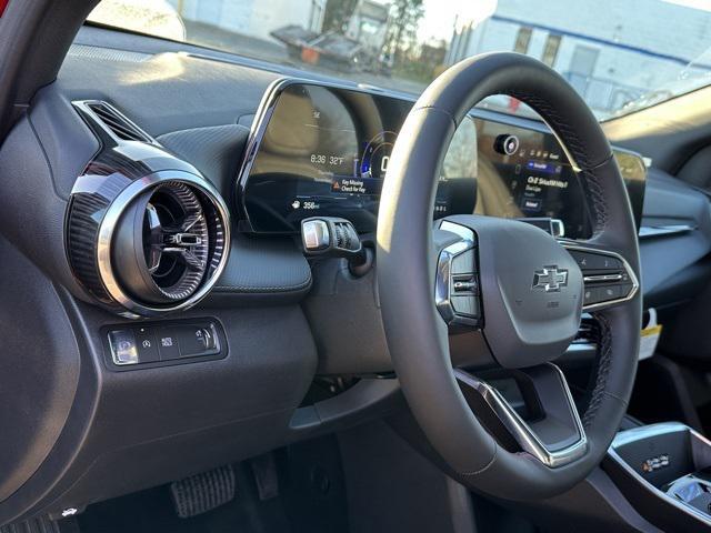 new 2026 Chevrolet Equinox car, priced at $31,016