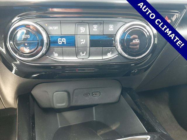 used 2024 Chevrolet Trax car, priced at $19,858