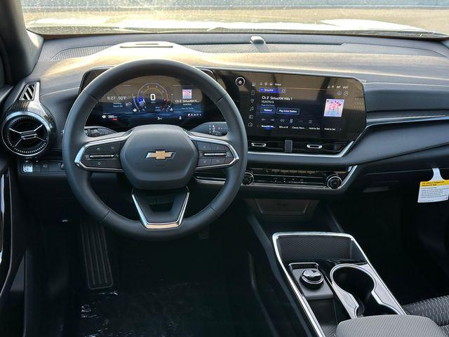 new 2026 Chevrolet Equinox car, priced at $28,671