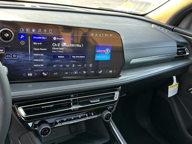 new 2026 Chevrolet Traverse car, priced at $42,297