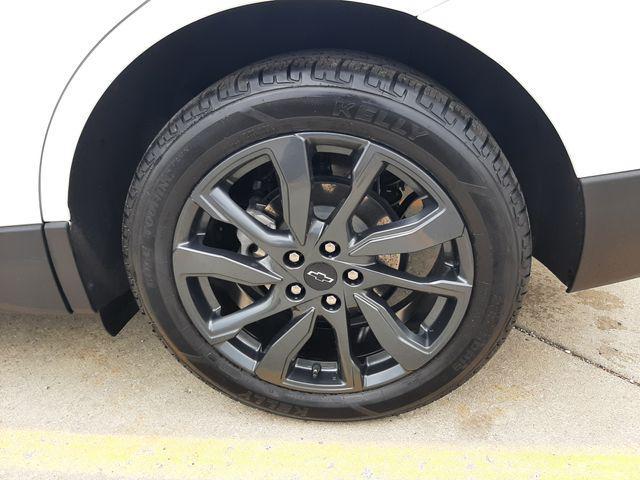 used 2022 Chevrolet Equinox car, priced at $22,909