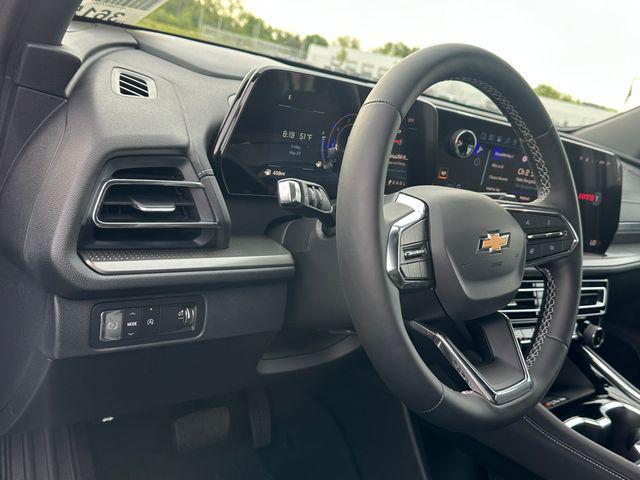 new 2026 Chevrolet Traverse car, priced at $39,661