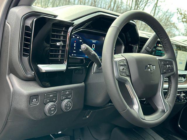 new 2026 Chevrolet Silverado 1500 car, priced at $43,472