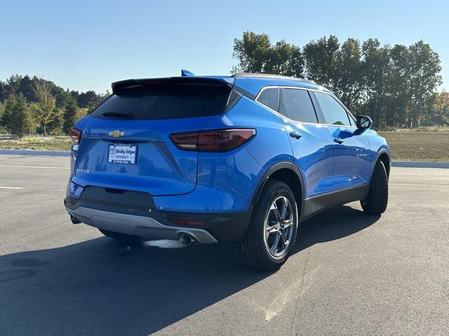 new 2025 Chevrolet Blazer car, priced at $34,572
