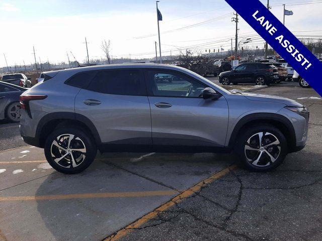 used 2024 Chevrolet Trax car, priced at $19,546