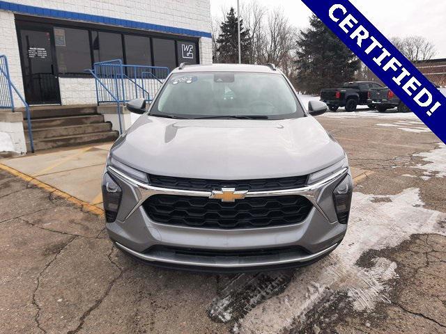 used 2024 Chevrolet Trax car, priced at $20,432
